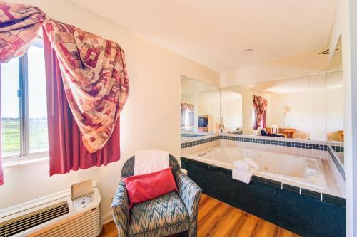 Amerihost Inn & Suites - Mexico - image 9