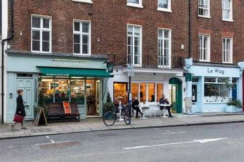 Burton Mews by onefinestay - image 7