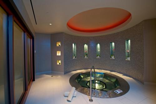 Spa, Downstream Casino Resort in Loma Linda (MO)