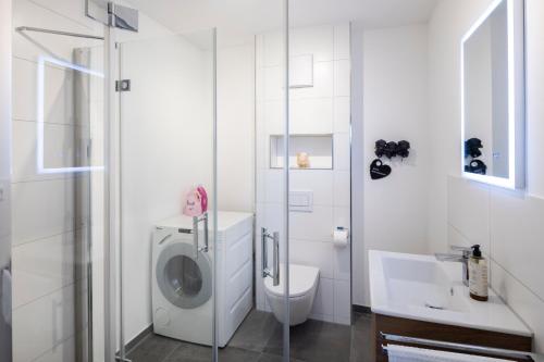 Zuhanyzó, Buhlbach, Black Forest Retreat, mit Sonnenterrasse in Baiersbronn