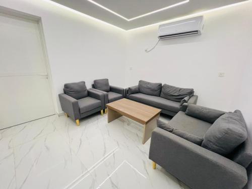 New 3bhk kidsplayground orchid farm resort farm house ras al khaima in Wadi Khadeja