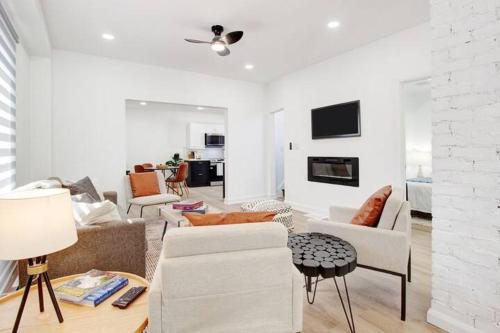 5 bedrooms for large groups near the falls in Port Colborne (ON)