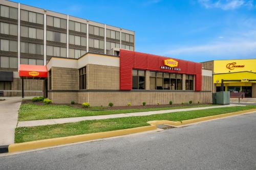 Comfort Inn Gold Coast - image 2