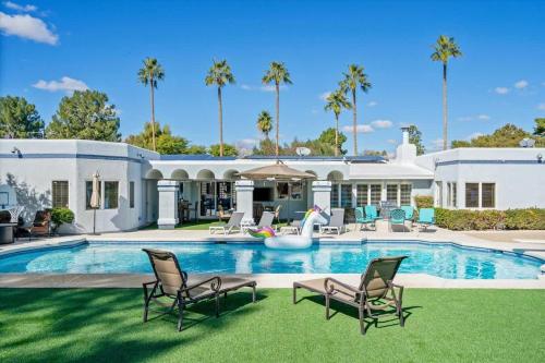 Live Blissfully, Phoenix
