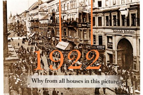 1,184 sq ft Historic Landmark, Checkpoint Charlie, Berlin (photo 5)