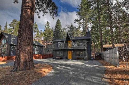 153 - Moonridge Summit in Big Bear Lake, USA
