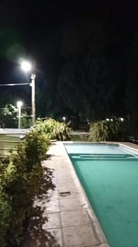 Casa,quincho y piscina