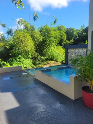 Mountain View Vacation Home in Rosalie