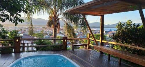泳池, Hostel Vista da Barra in 巴拉達拉戈阿海灘
