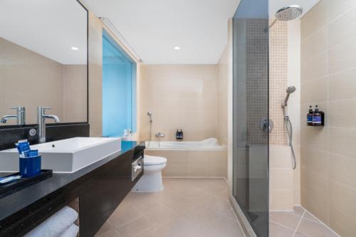 room detail thumbnail 2