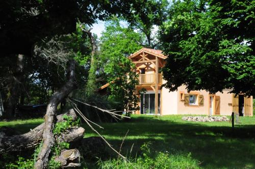 Le Chêne Couché chambre d'hôte La Bulle et son SPA