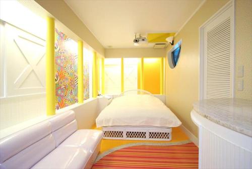 HOTEL DCUBE – Tokyo, PA