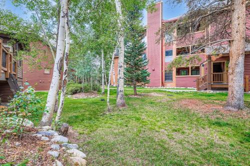 Village Point 120 townhouse in Warrior's Mark