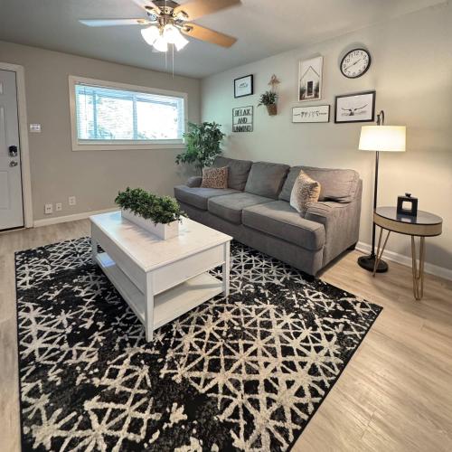 1 DT Dallas l FIFA WORLD CUP READY l 5 Min from Love Field in Ист-Даллас