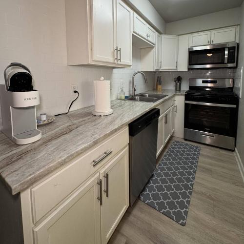 1 DT Dallas l FIFA WORLD CUP READY l 5 Min from Love Field in Ист-Даллас