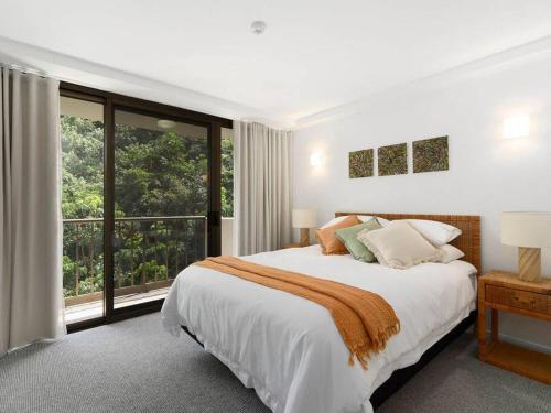 The Rocks Resort Unit 8G in Currumbin