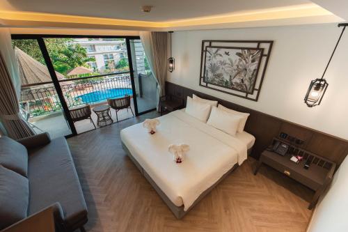 room detail thumbnail 1