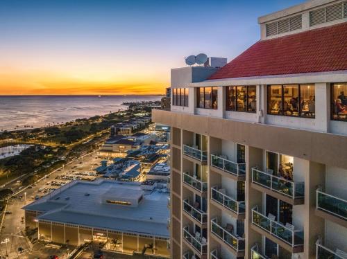 Ala Moana Honolulu by Mantra