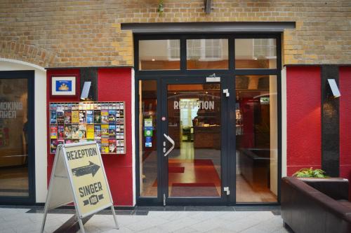 シンガー109 ホテル & ホステル