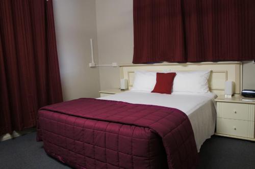 Ayrline Motel in Ayr