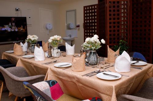 Restaurant, TJ's Boutique Hotel in Eldoret