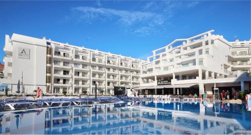 AQUA Hotel Aquamarina & Spa - image 10