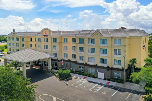 Comfort Suites Near Universal Orlando Resort - image 7