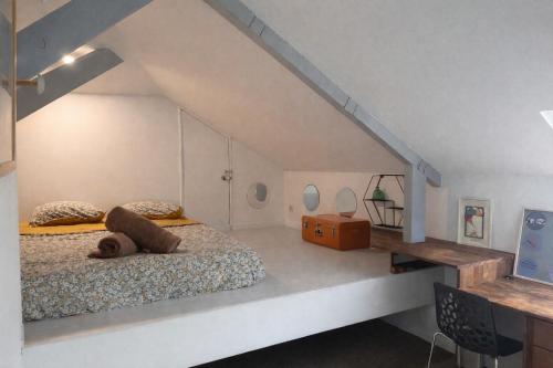 Chambre de charme dans maison coloniale in Numea