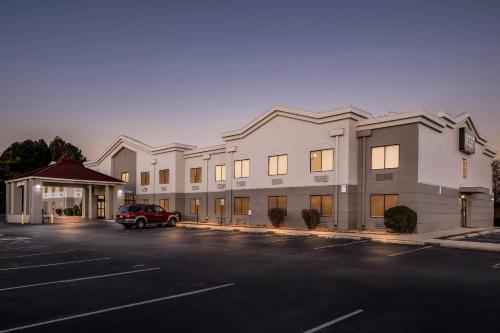 La Quinta Inn by Wyndham Decatur Alabama in Decatur, USA