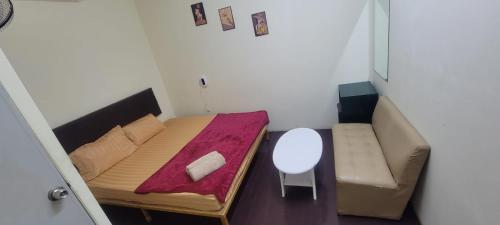 room detail thumbnail 0