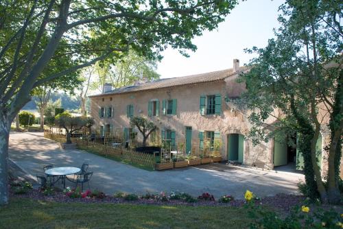 Le Relais De Pigasse - Chambre d'hôtes - Ouveillan