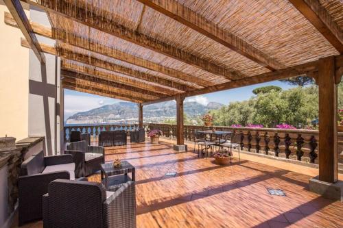 Hotel La Badia – Sorrento, CO