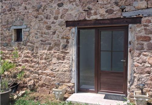 Les Gîtes de Sophinette (Les Gites de Sophinette) in Dompjēra Lesorma