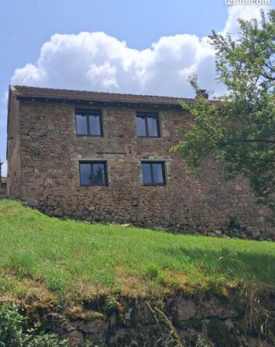 Les Gîtes de Sophinette (Les Gites de Sophinette) in Dompjēra Lesorma