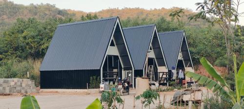 Exterior view of บ้านไม้หอมชาเล่ต์