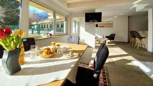 Luxus Terrassenappartement Berg & See 2 in Bodensdorf, Österreich