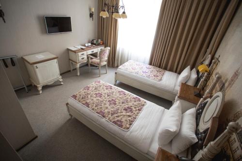 room detail thumbnail 1