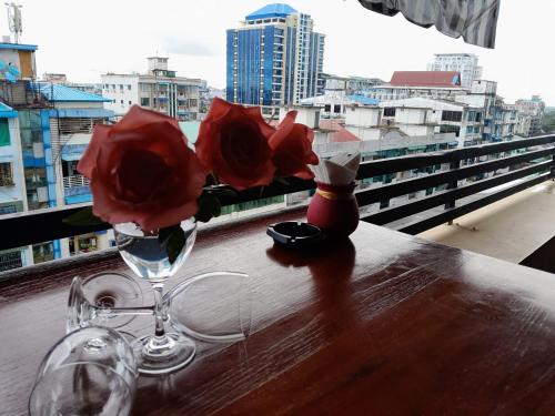 Bar/lounge, YAMA HOTEL & ROOFTOP BAR in Downtown Yangon