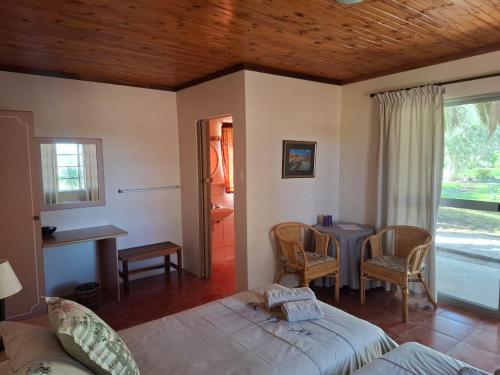 Farmstay at Buschberg self-catering in Оутйо