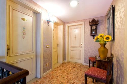 Hotel Conterie - image 5
