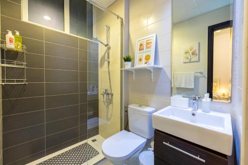Relaxing Townhouse Escape DAMAC Hills Dubai - image 7