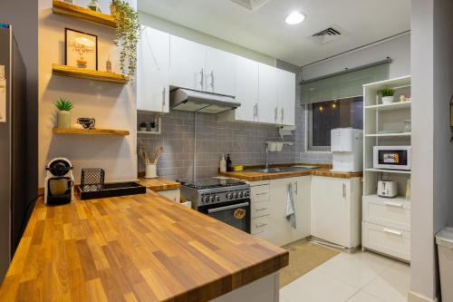 Relaxing Townhouse Escape DAMAC Hills Dubai - image 10