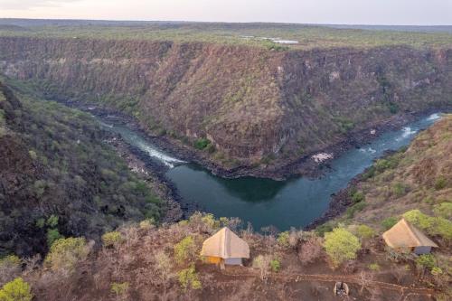 Taita Falcon Lodge - Dete Taita Falcon Lodge - Dete
