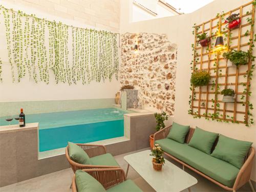 Skats, Villa 64 by Villamya in El Gastor