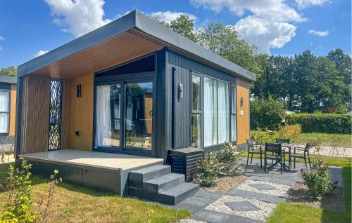 Vista exterior, Nice Home In Scherpenisse in Tholen