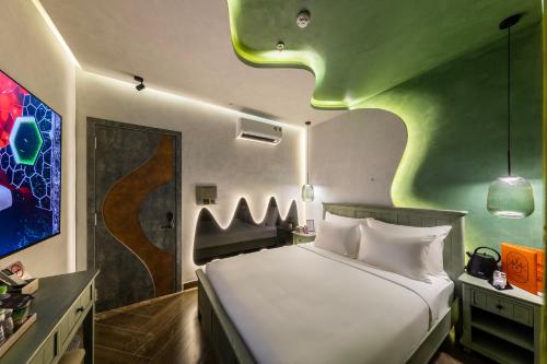 Pynt Hotel 5 in Tan Phu