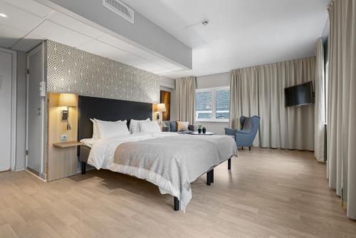 Home Hotel Astoria in Hamar