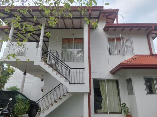 Sun Power Villa in Kalalgoda