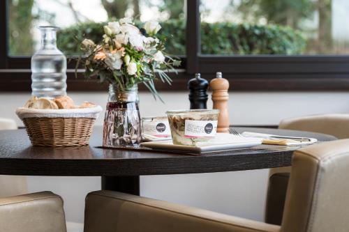 Restoran, Kyriad Rennes Nord in Rennes