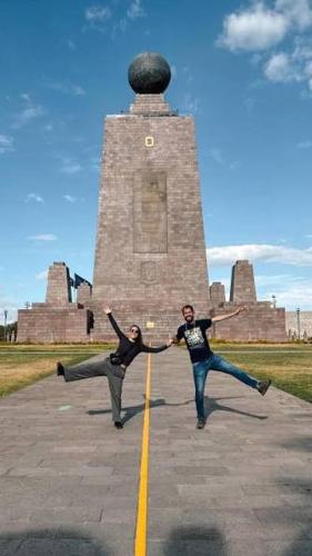 Casa independiente en la mitad del mundo